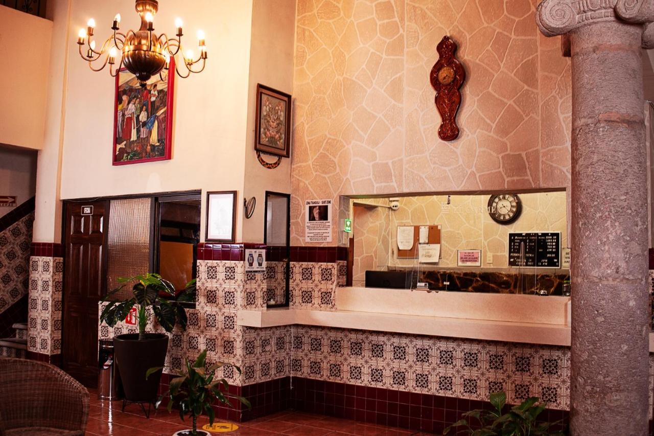 Hotel El Carmen, Морелія Екстер'єр фото