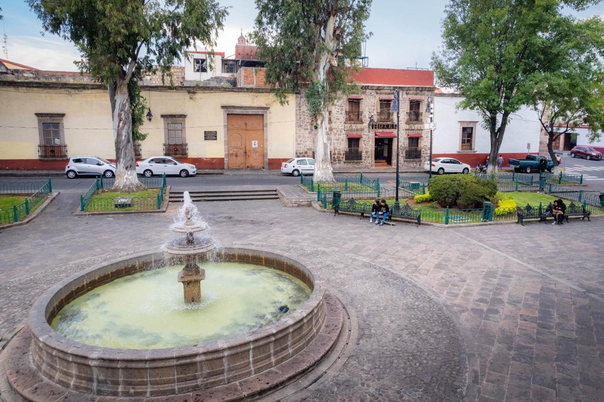 Hotel El Carmen, Морелія Екстер'єр фото