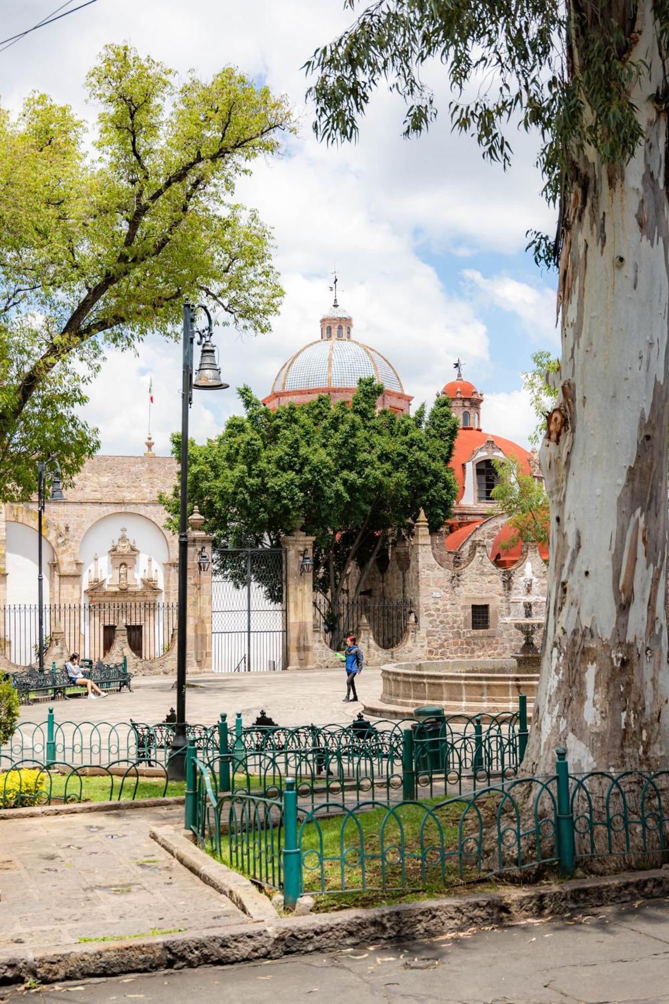 Hotel El Carmen, Морелія Екстер'єр фото