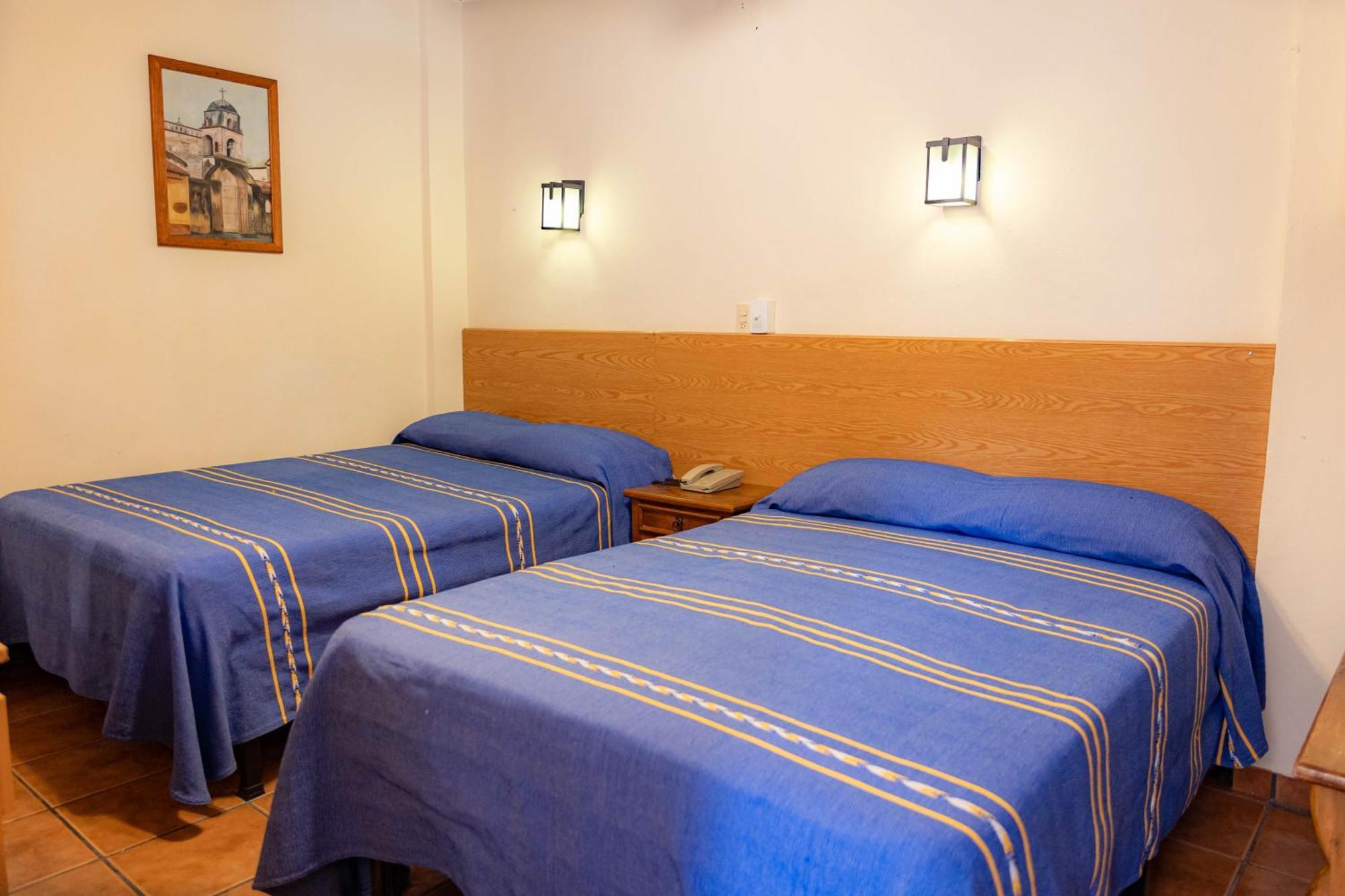 Hotel El Carmen, Морелія Екстер'єр фото