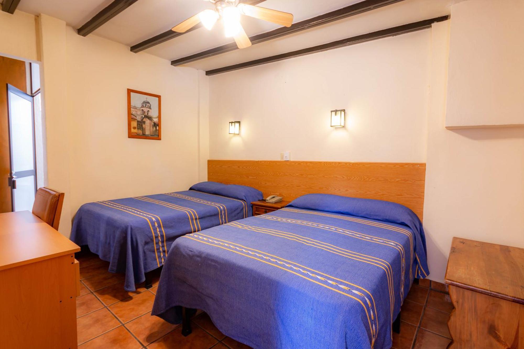 Hotel El Carmen, Морелія Екстер'єр фото