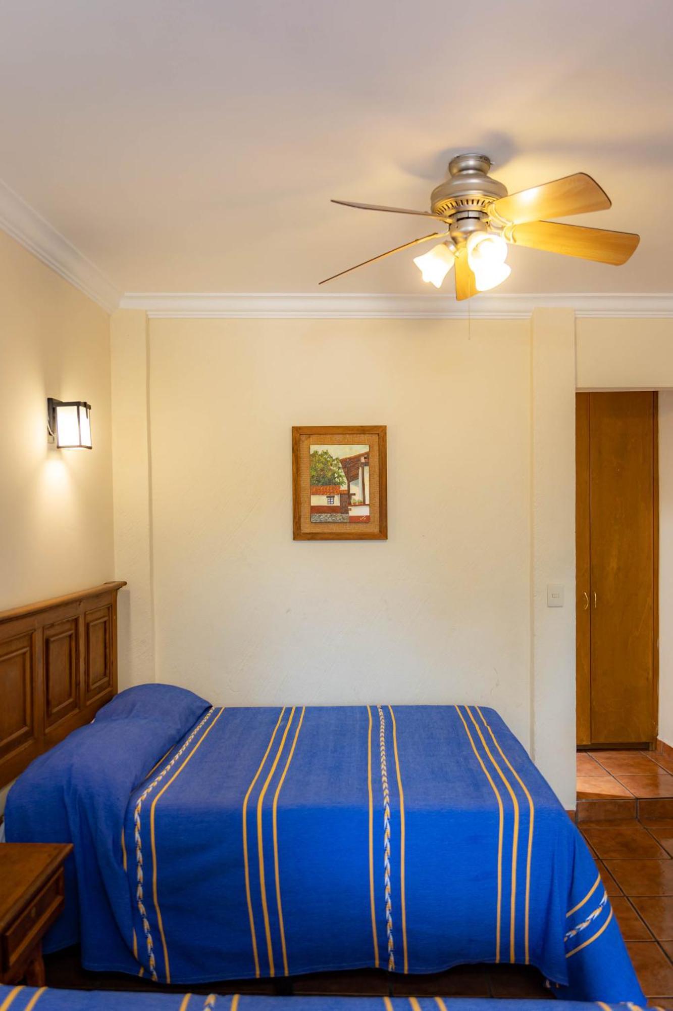 Hotel El Carmen, Морелія Екстер'єр фото