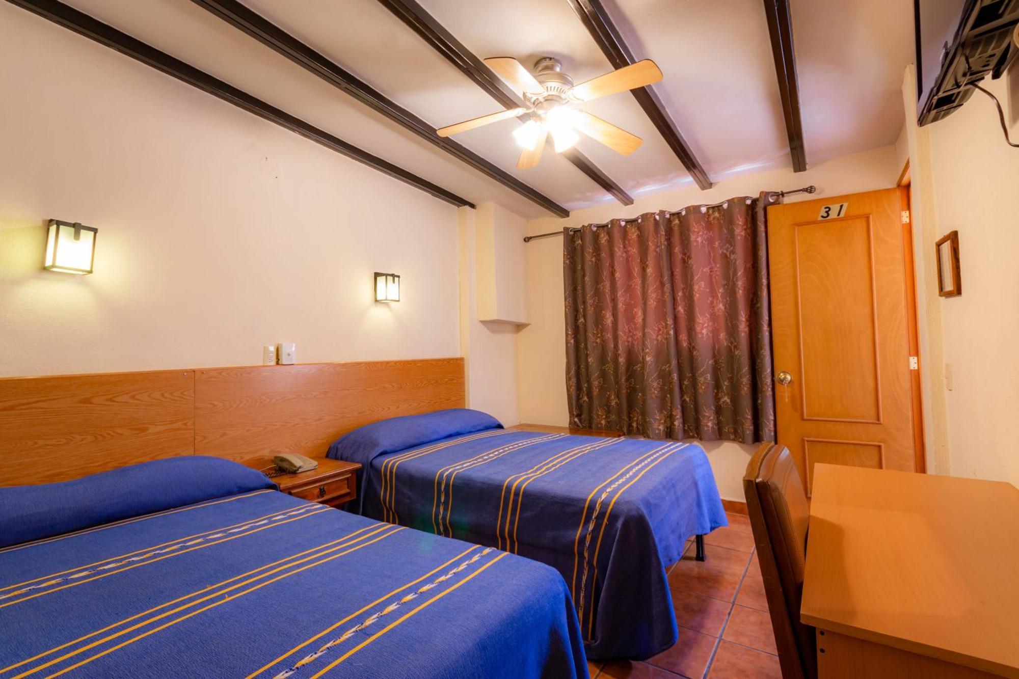 Hotel El Carmen, Морелія Екстер'єр фото