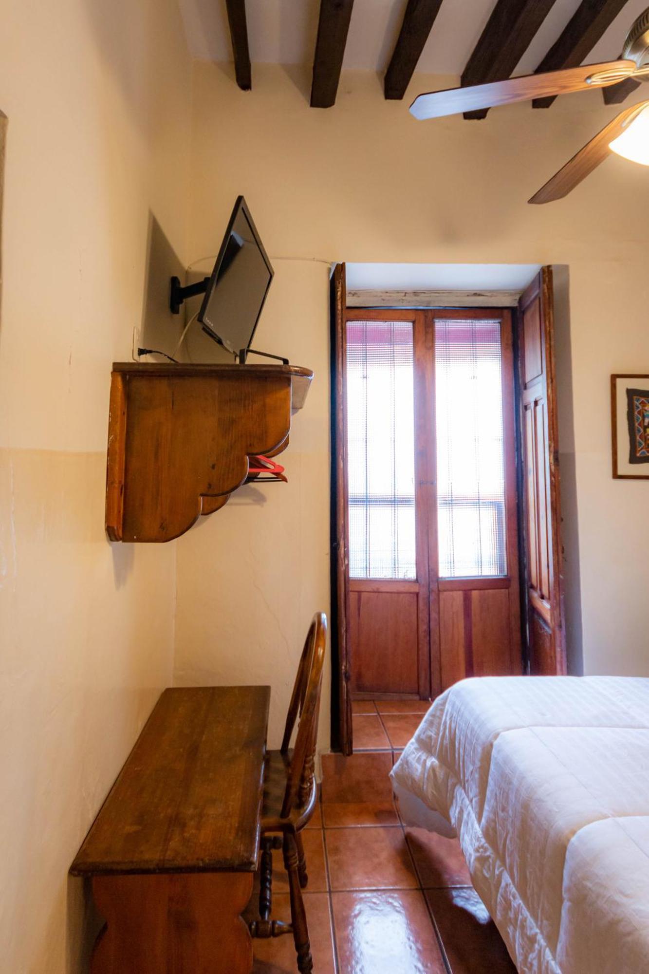 Hotel El Carmen, Морелія Екстер'єр фото